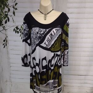 Chic Graphic Top - Black and Green Size M